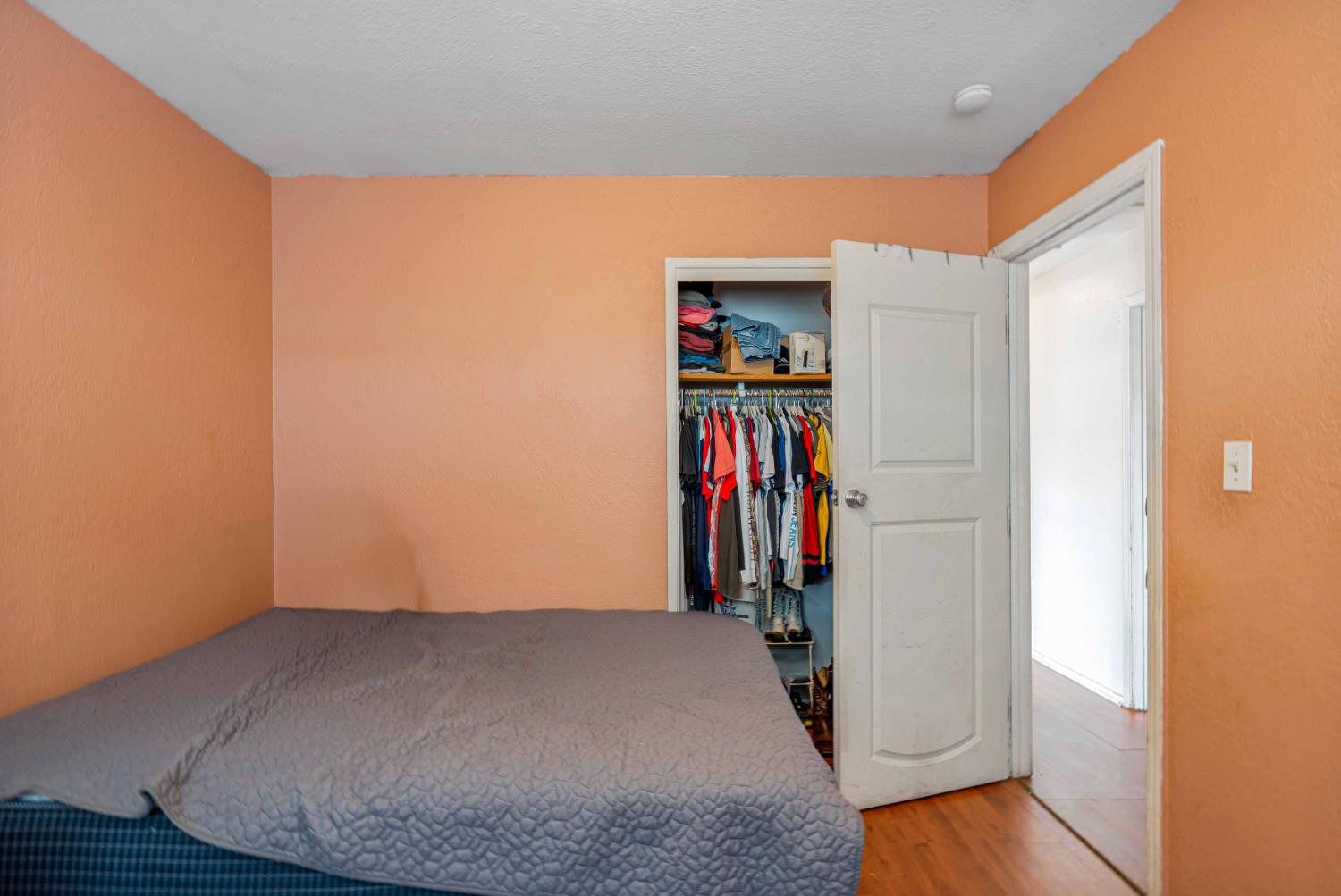 1122 Sapphire Way, Manteca, CA 95336