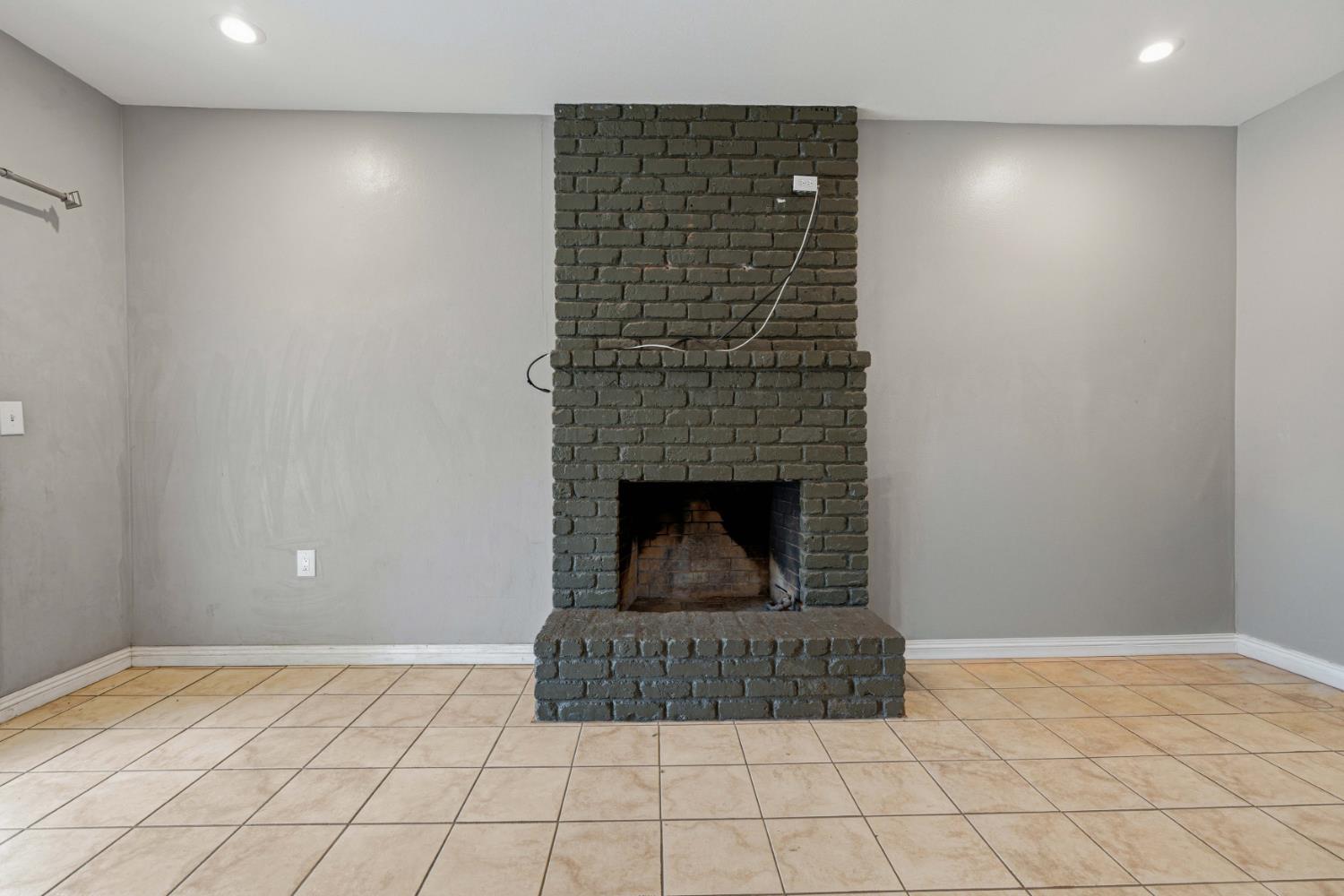 2808 Uhlig Ave, Modesto, CA 95350