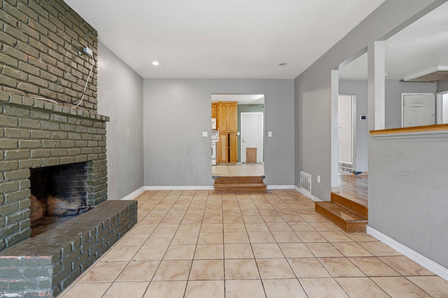 2808 Uhlig Ave, Modesto, CA 95350