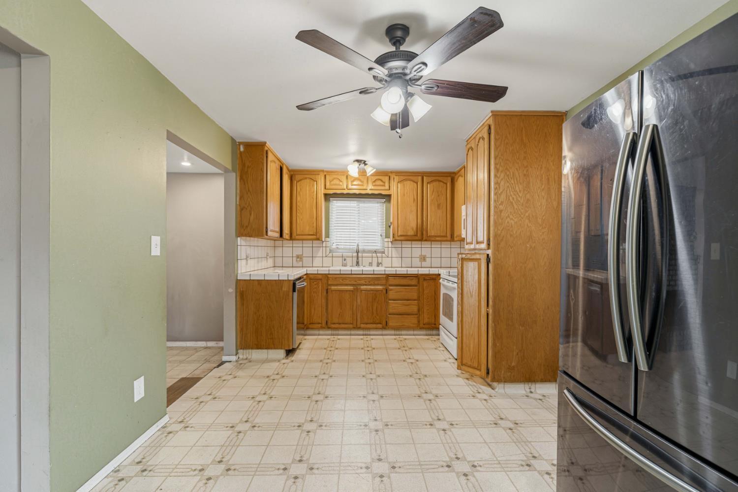 2808 Uhlig Ave, Modesto, CA 95350