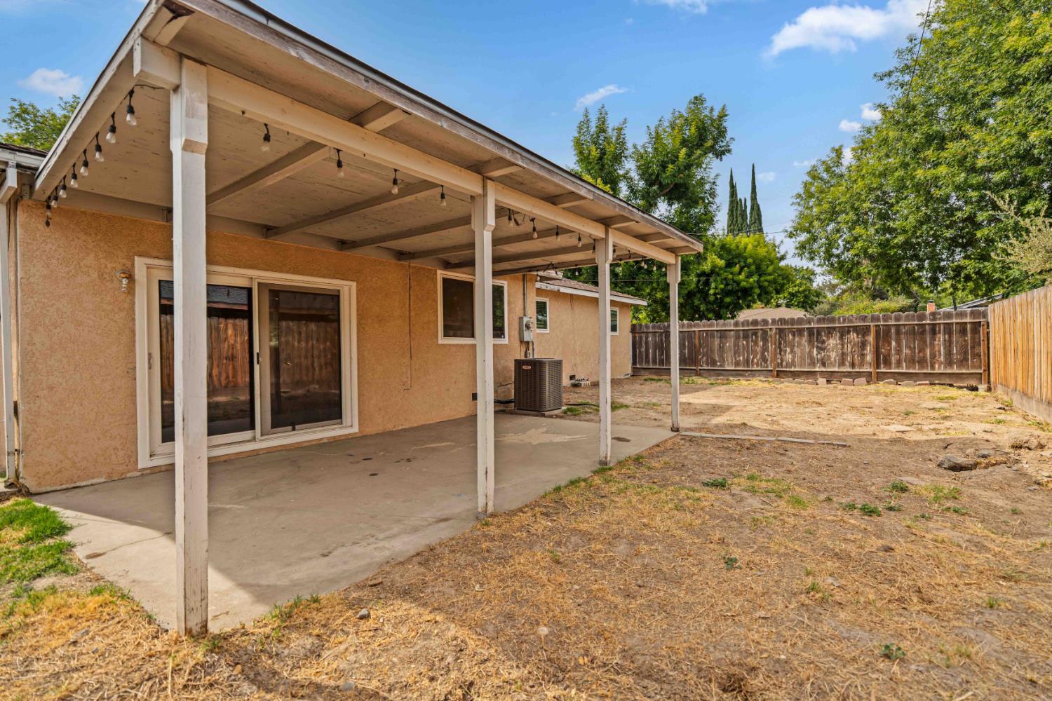 2808 Uhlig Ave, Modesto, CA 95350
