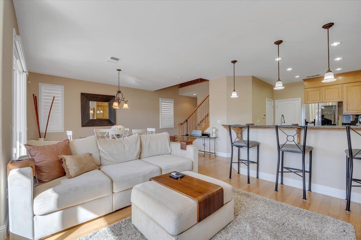 6617 Lake Tulloch Pl, Copperopolis, CA 95228
