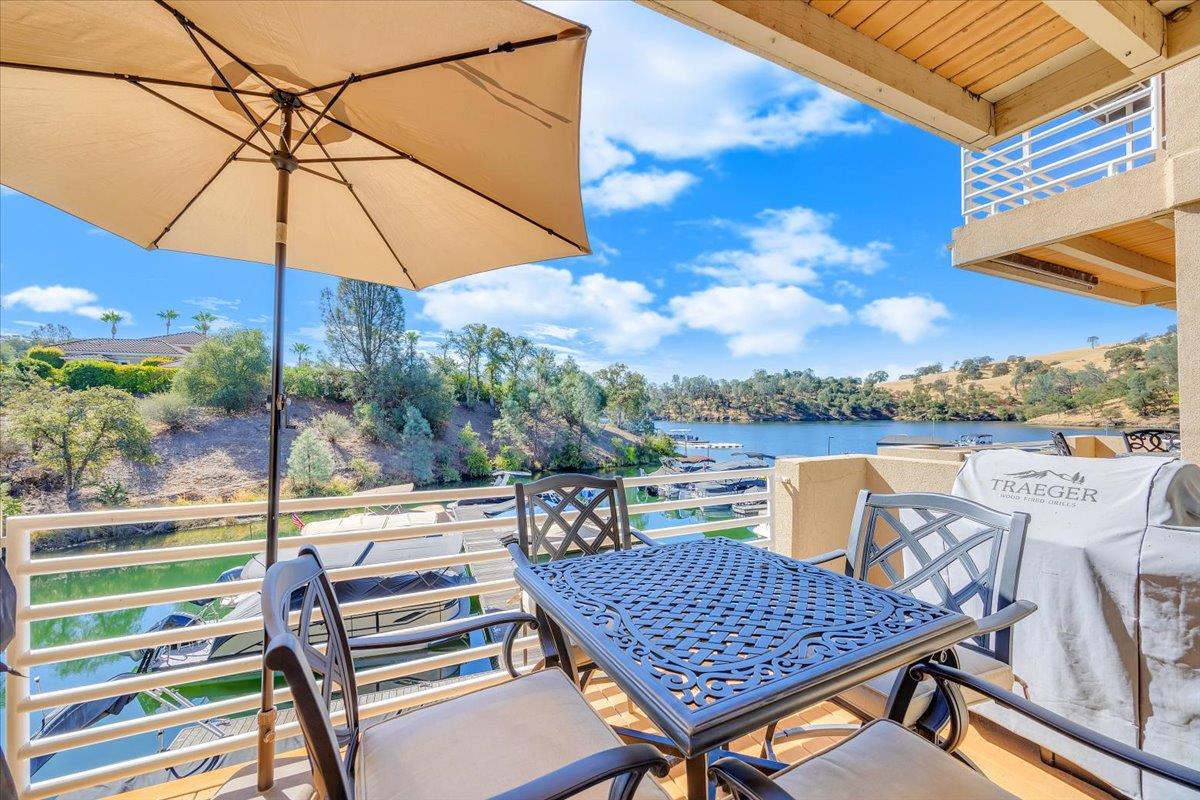 6617 Lake Tulloch Pl, Copperopolis, CA 95228