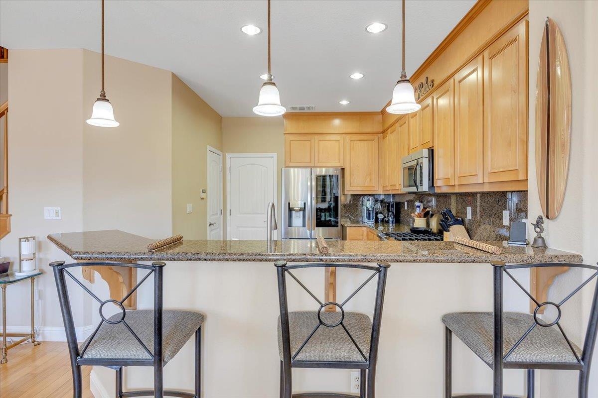 6617 Lake Tulloch Pl, Copperopolis, CA 95228