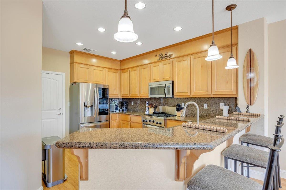 6617 Lake Tulloch Pl, Copperopolis, CA 95228