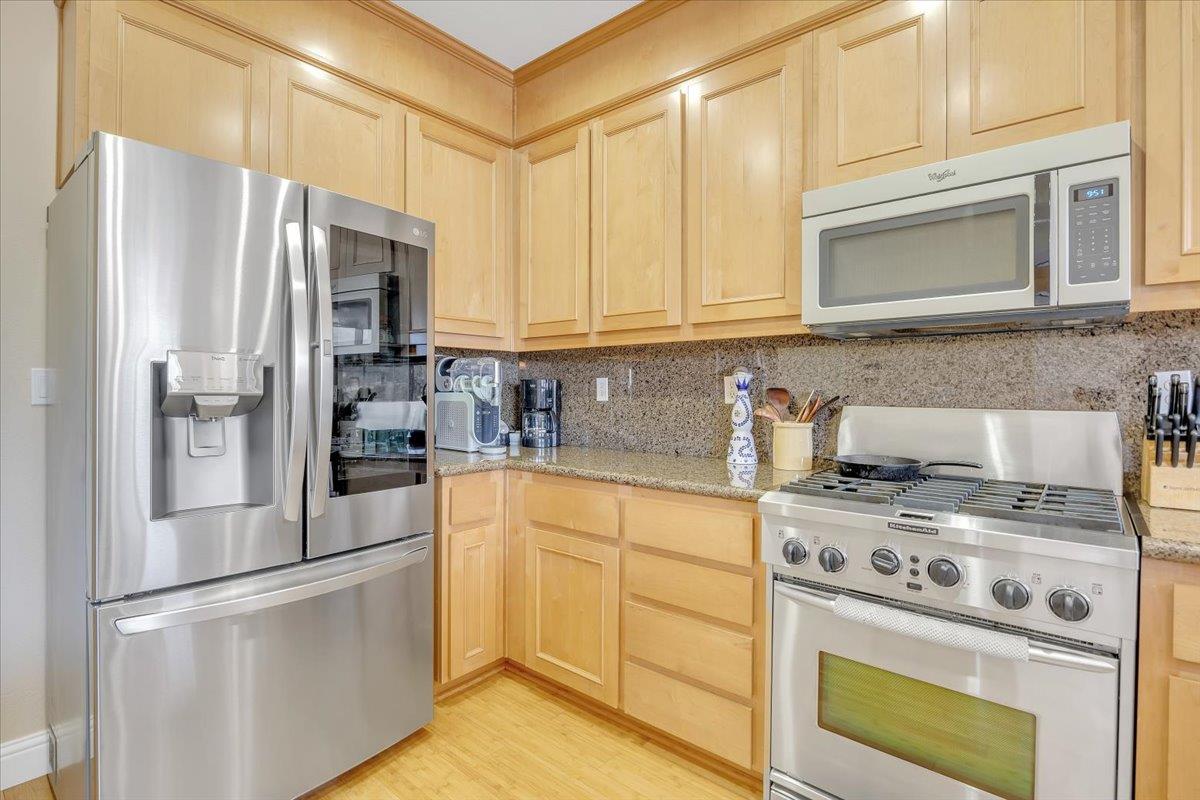 6617 Lake Tulloch Pl, Copperopolis, CA 95228