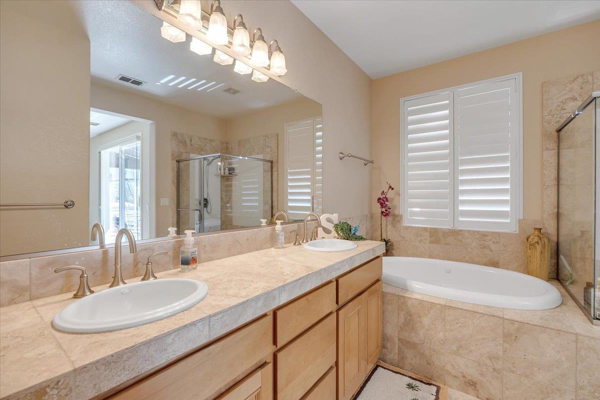 6617 Lake Tulloch Pl, Copperopolis, CA 95228