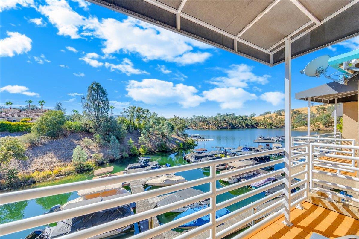6617 Lake Tulloch Pl, Copperopolis, CA 95228