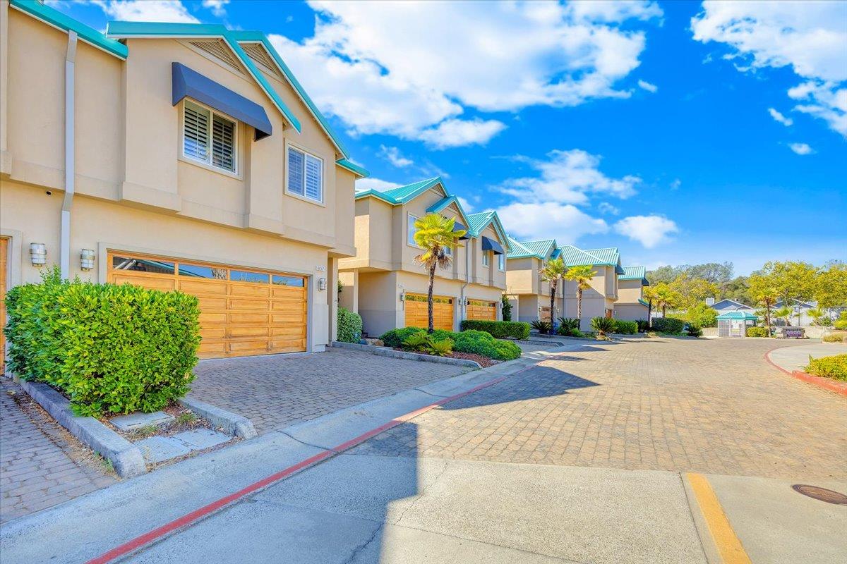 6617 Lake Tulloch Pl, Copperopolis, CA 95228