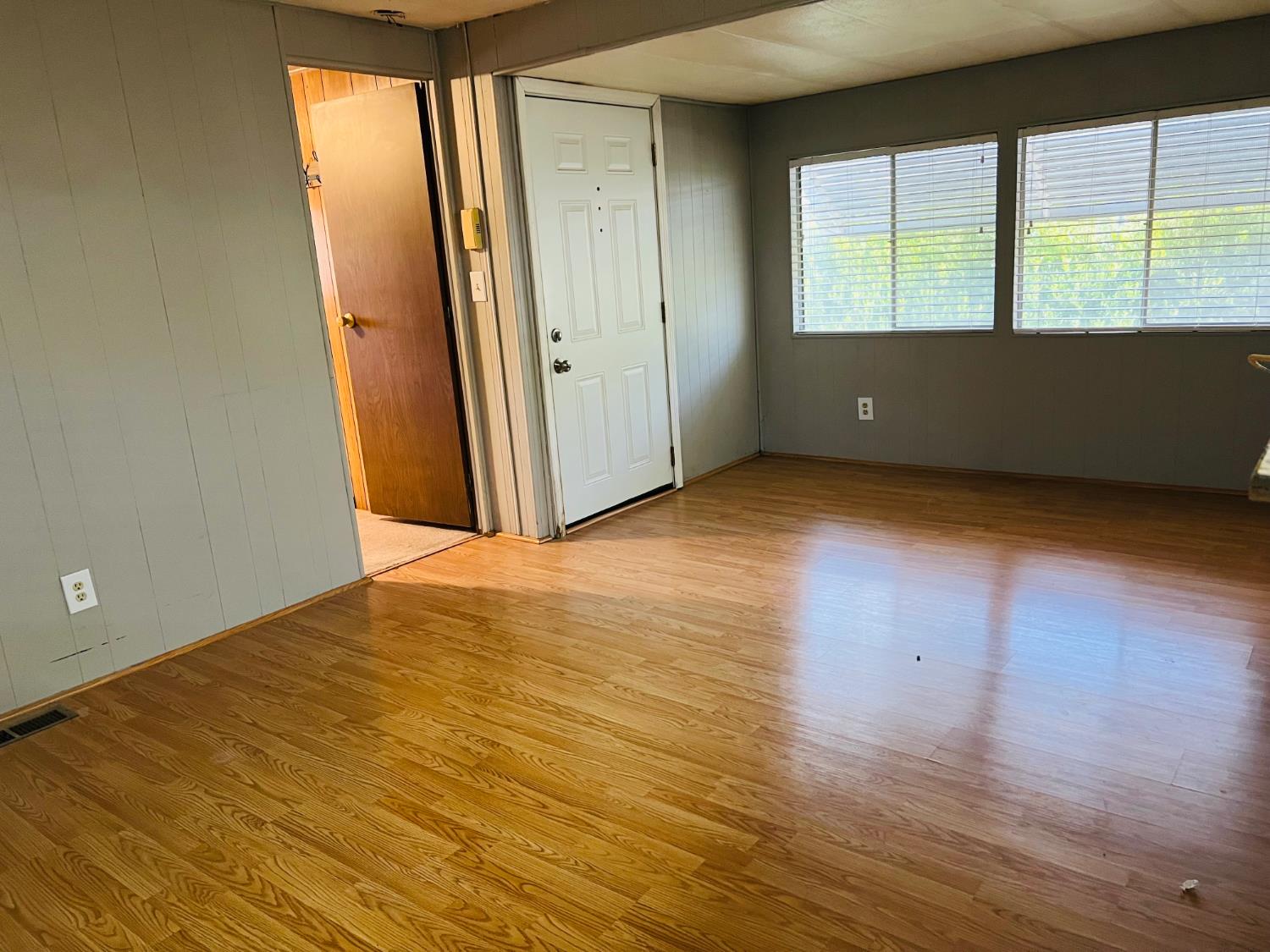 2505 Jackson Ave #165, Escalon, CA 95320