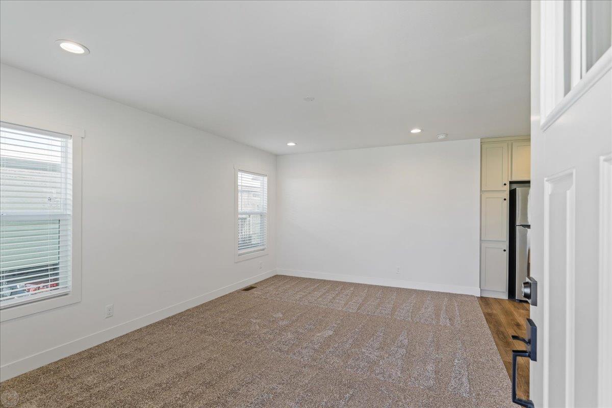1408 Playground Way, Modesto, CA 95355
