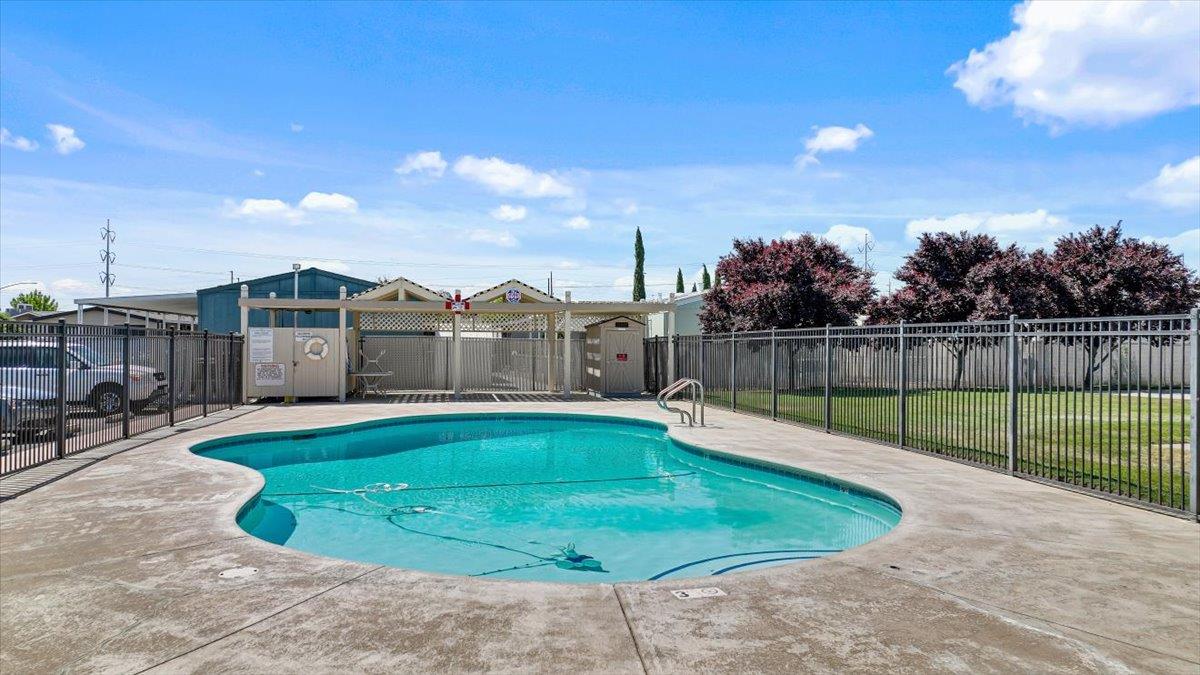 1408 Playground Way, Modesto, CA 95355