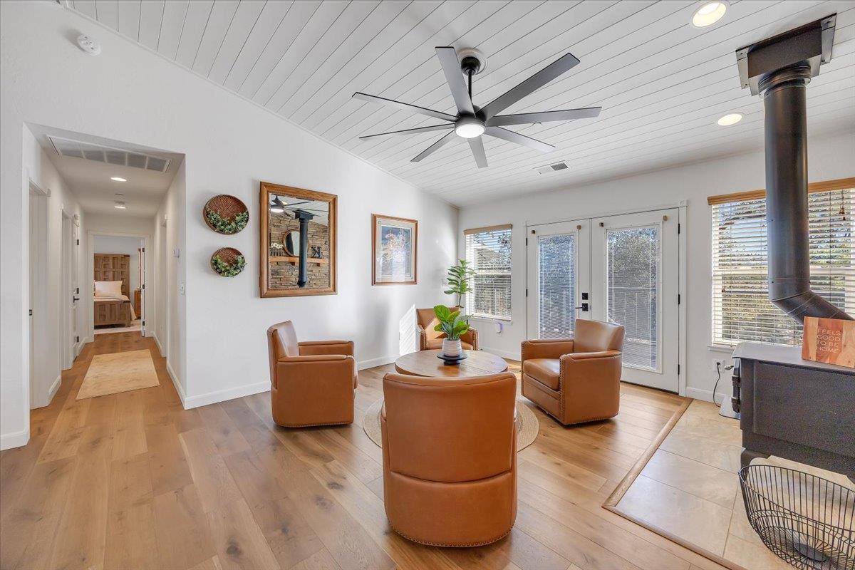 3085 Arrowhead St, Copperopolis, CA 95228