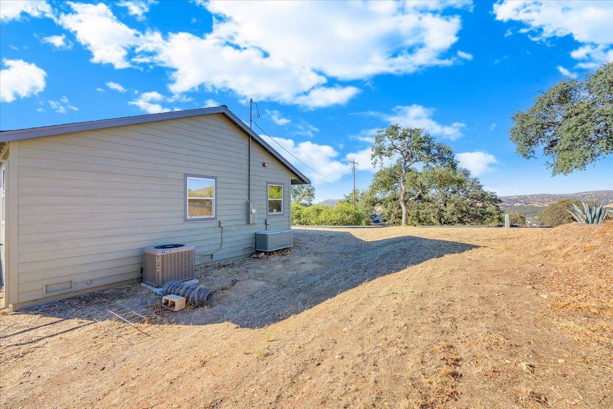 3085 Arrowhead St, Copperopolis, CA 95228