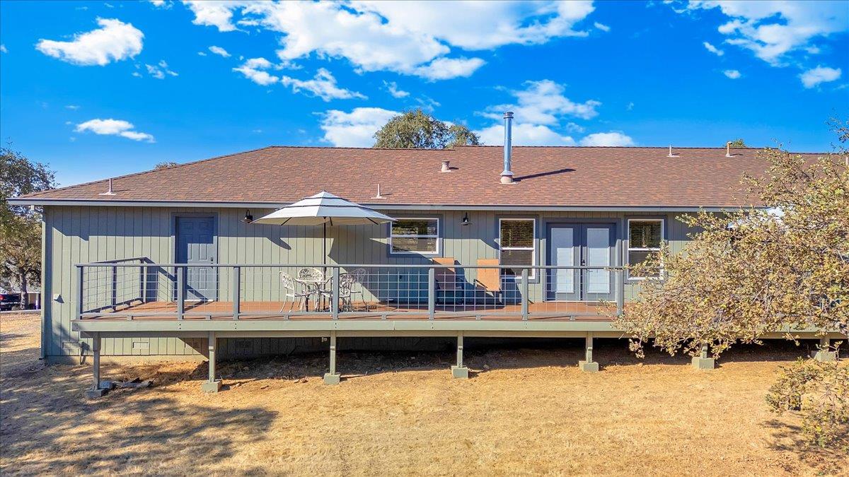 3085 Arrowhead St, Copperopolis, CA 95228