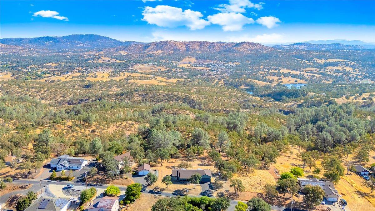 3085 Arrowhead St, Copperopolis, CA 95228