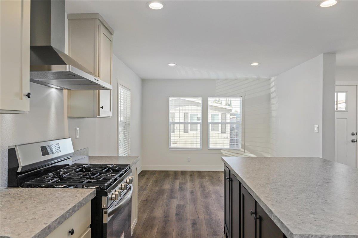 1436 Playground Way, Modesto, CA 95355