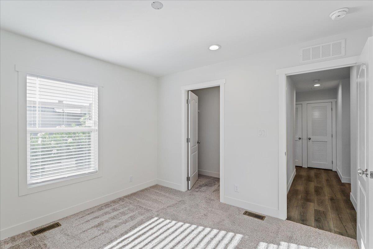 1436 Playground Way, Modesto, CA 95355