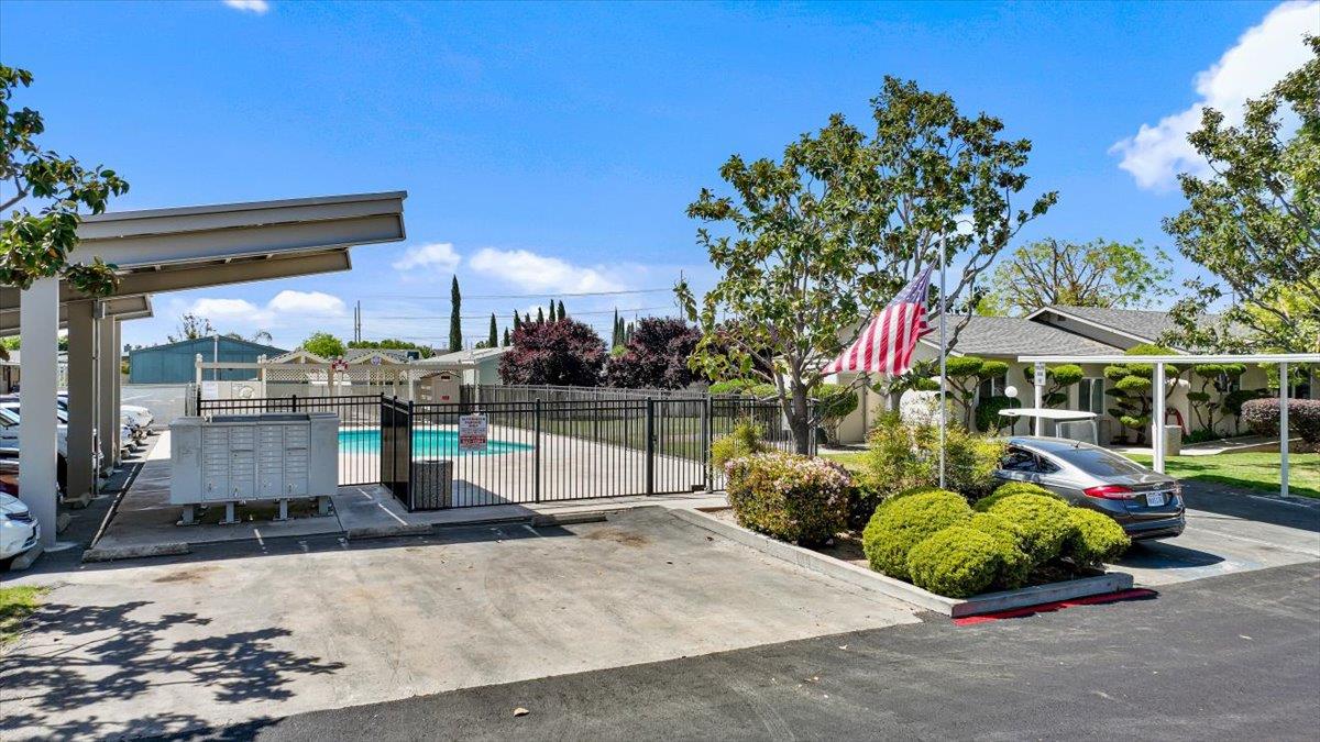 1436 Playground Way, Modesto, CA 95355