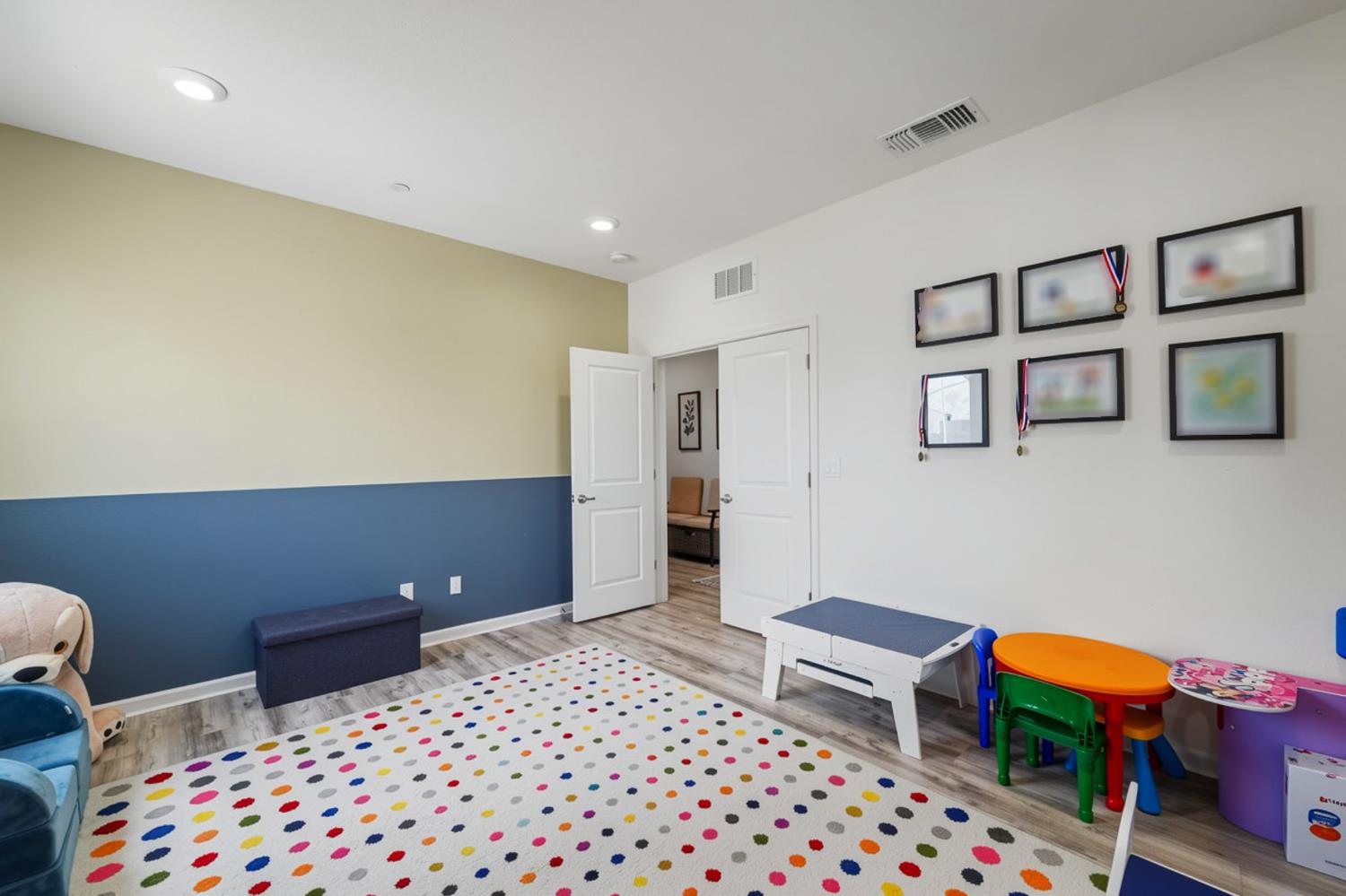 842 Norfolk Ave, Patterson, CA 95363