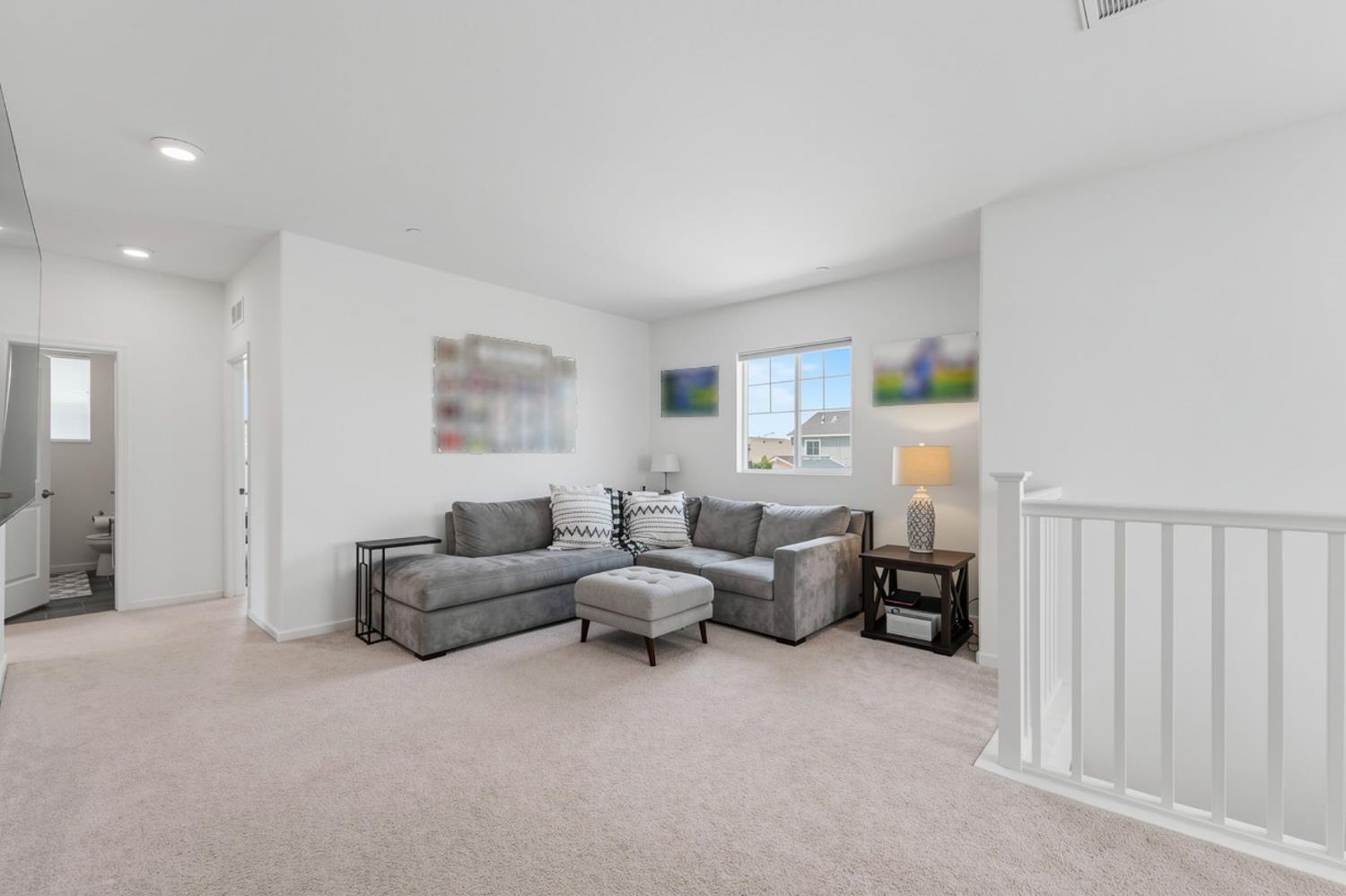 842 Norfolk Ave, Patterson, CA 95363