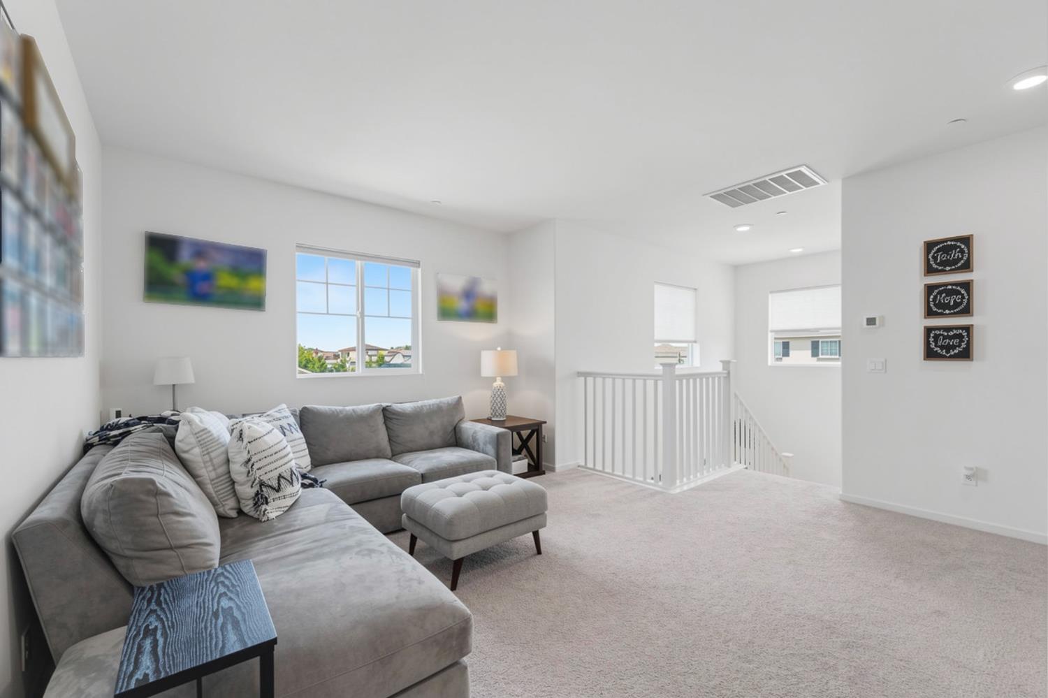 842 Norfolk Ave, Patterson, CA 95363