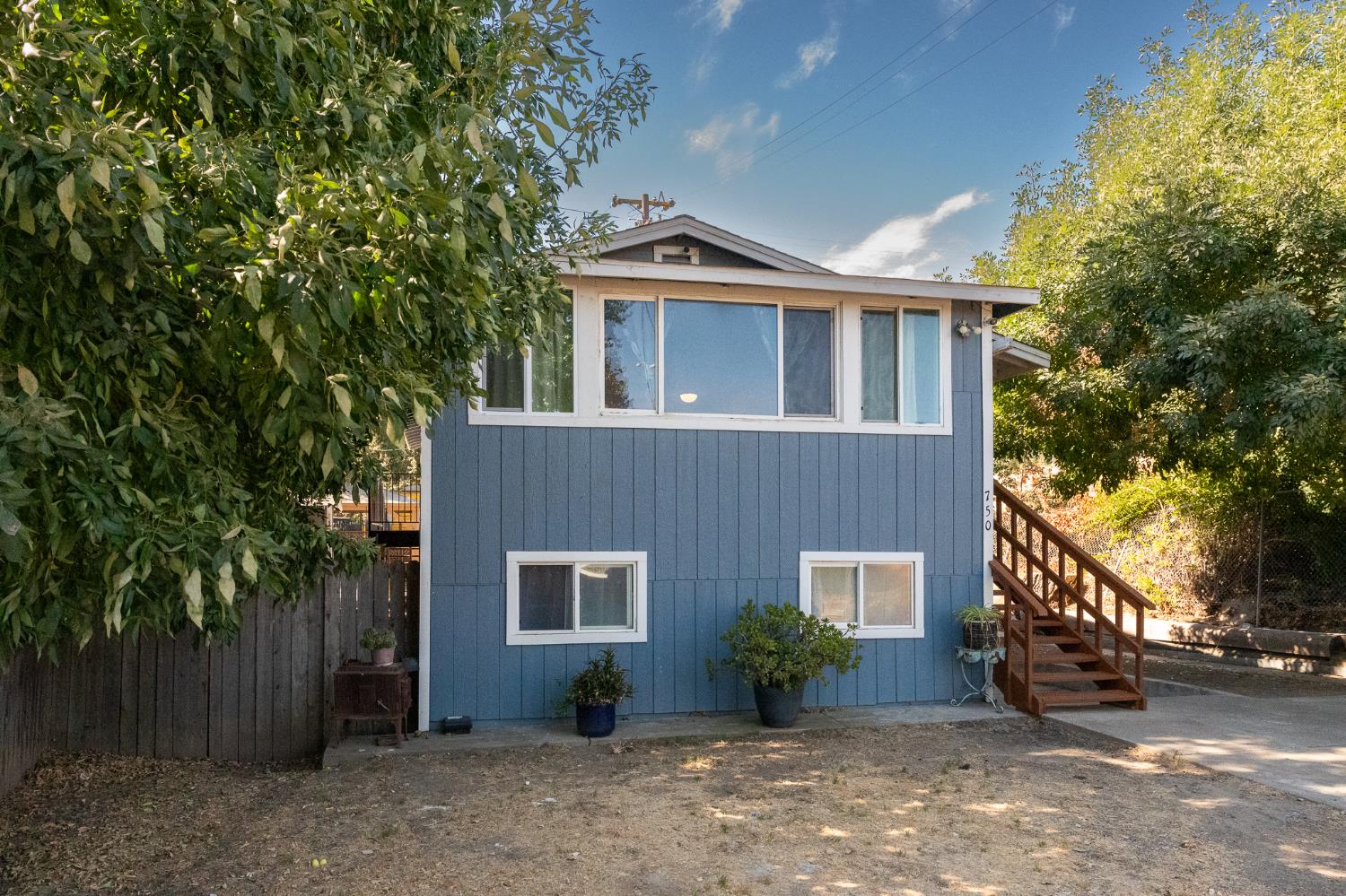 750 Lake rd, Manteca, CA 95337