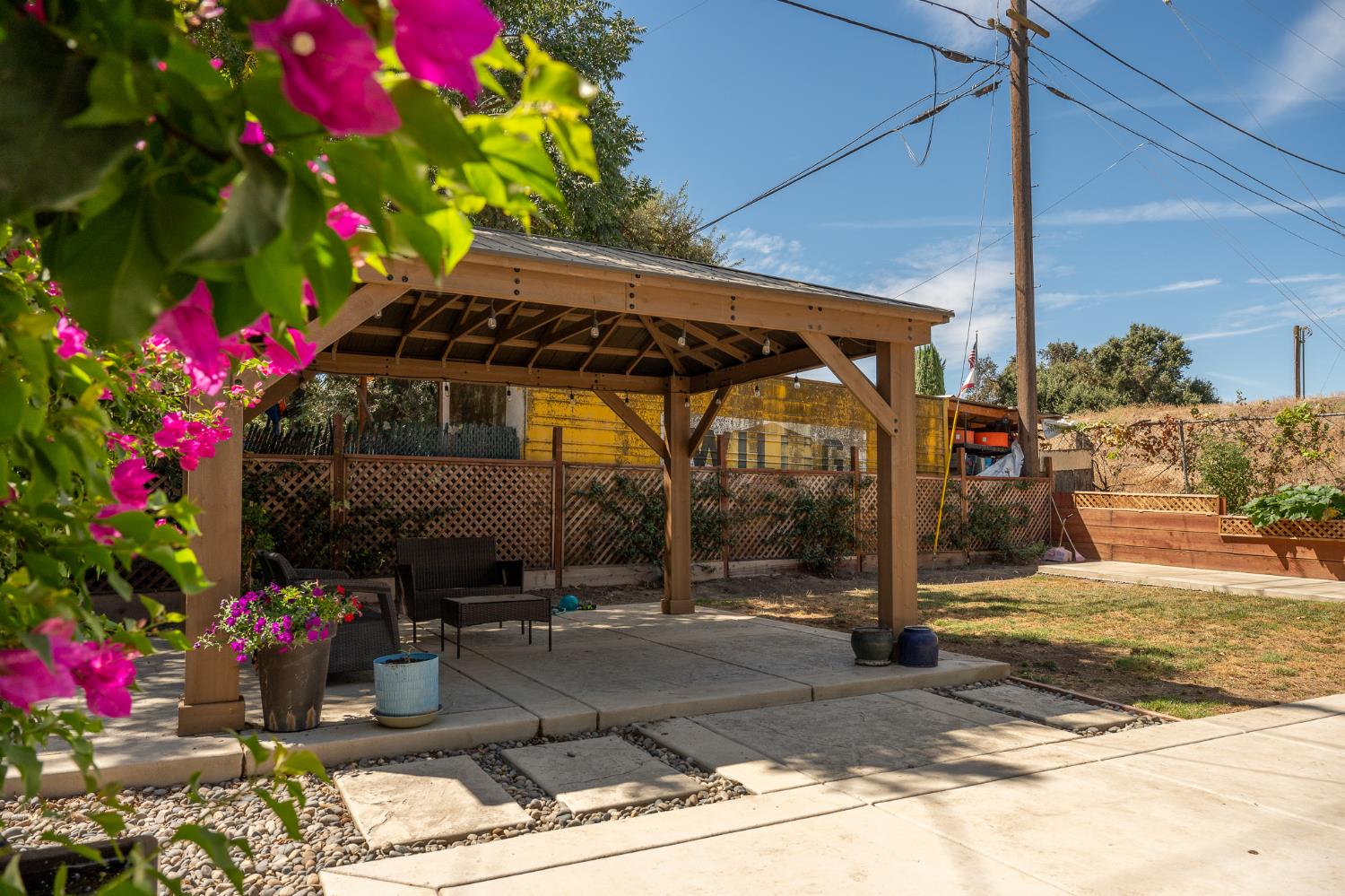 750 Lake rd, Manteca, CA 95337