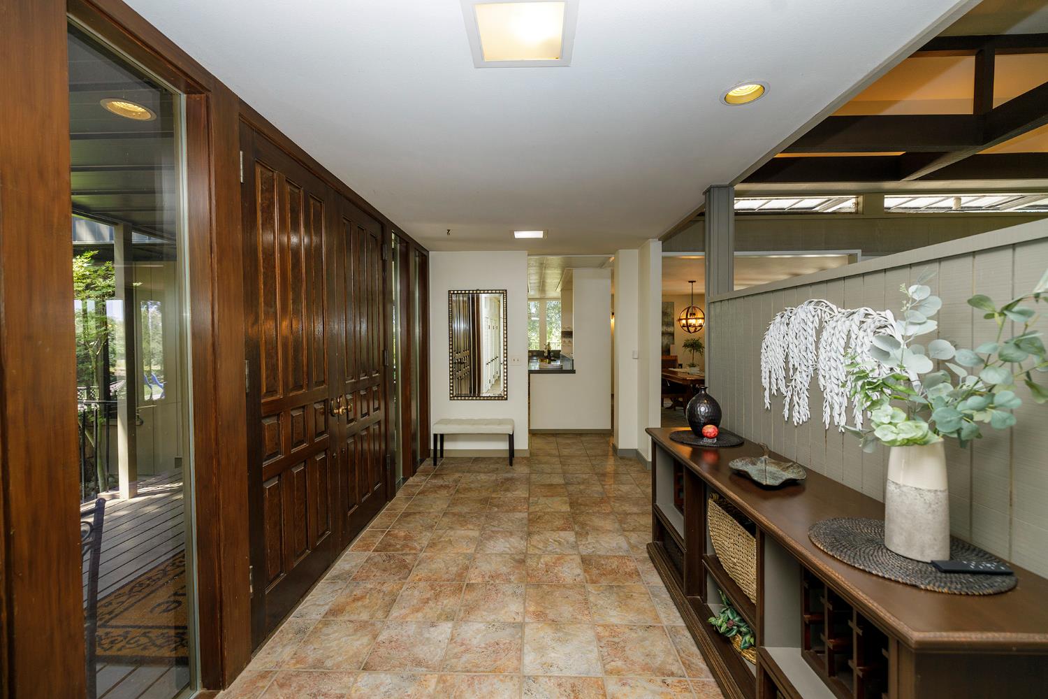 820 Charles St, Hughson, CA 95326