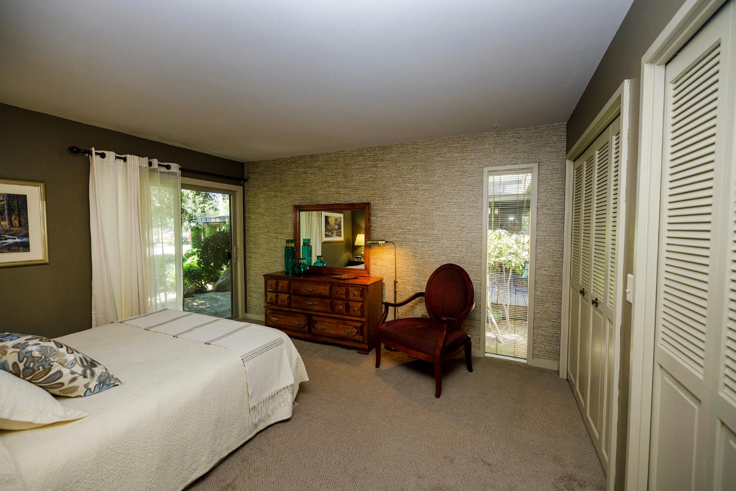 820 Charles St, Hughson, CA 95326