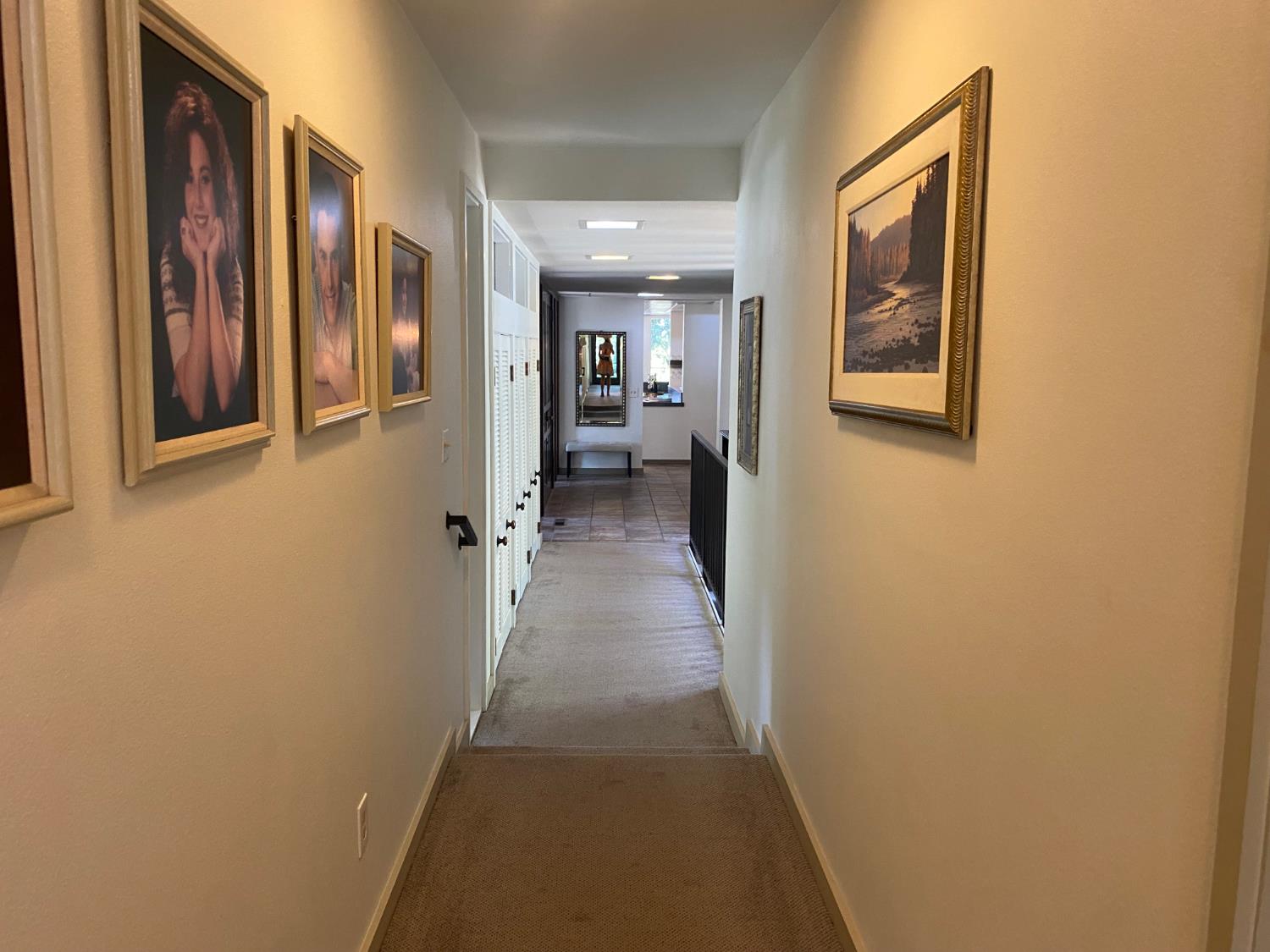 820 Charles St, Hughson, CA 95326