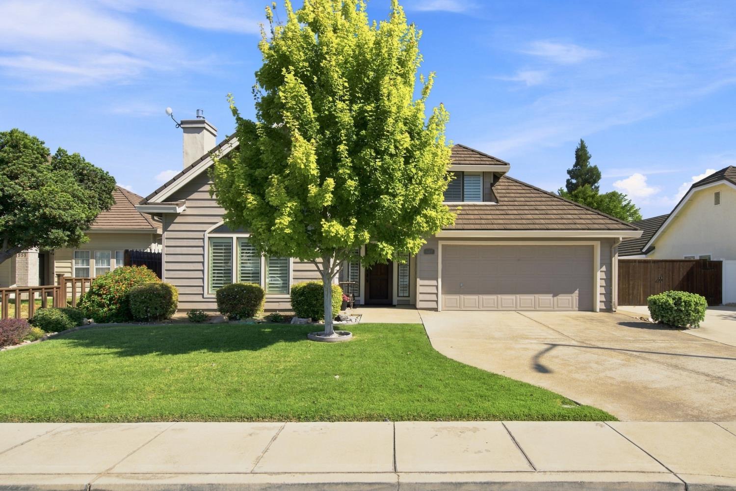 887 E Milgeo Ave, Ripon, CA 95366