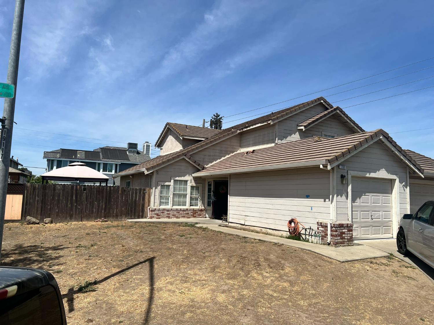 737 Redfield Ave, Modesto, CA 95357