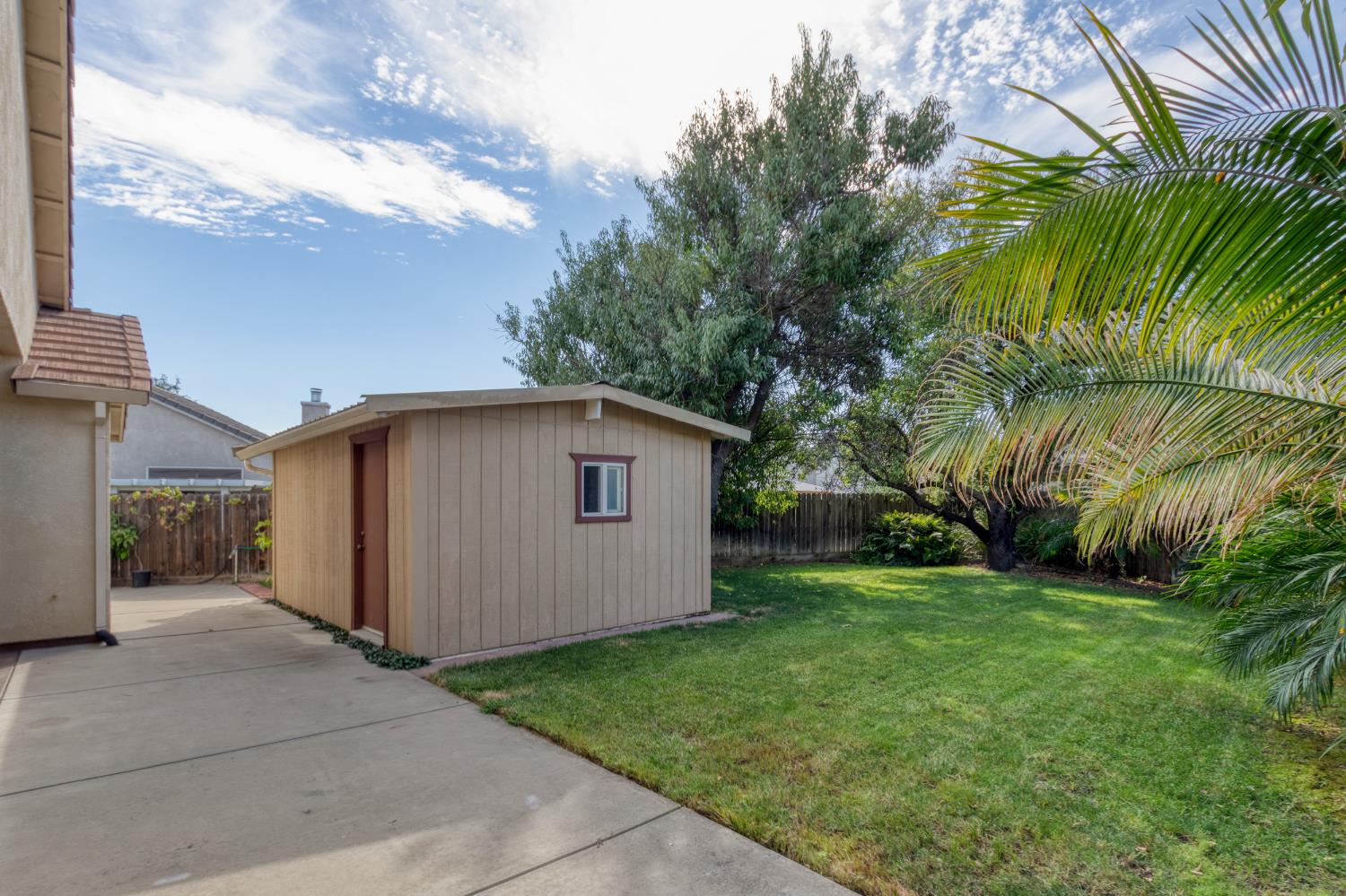 1946 Giuliano Way, Manteca, CA 95336