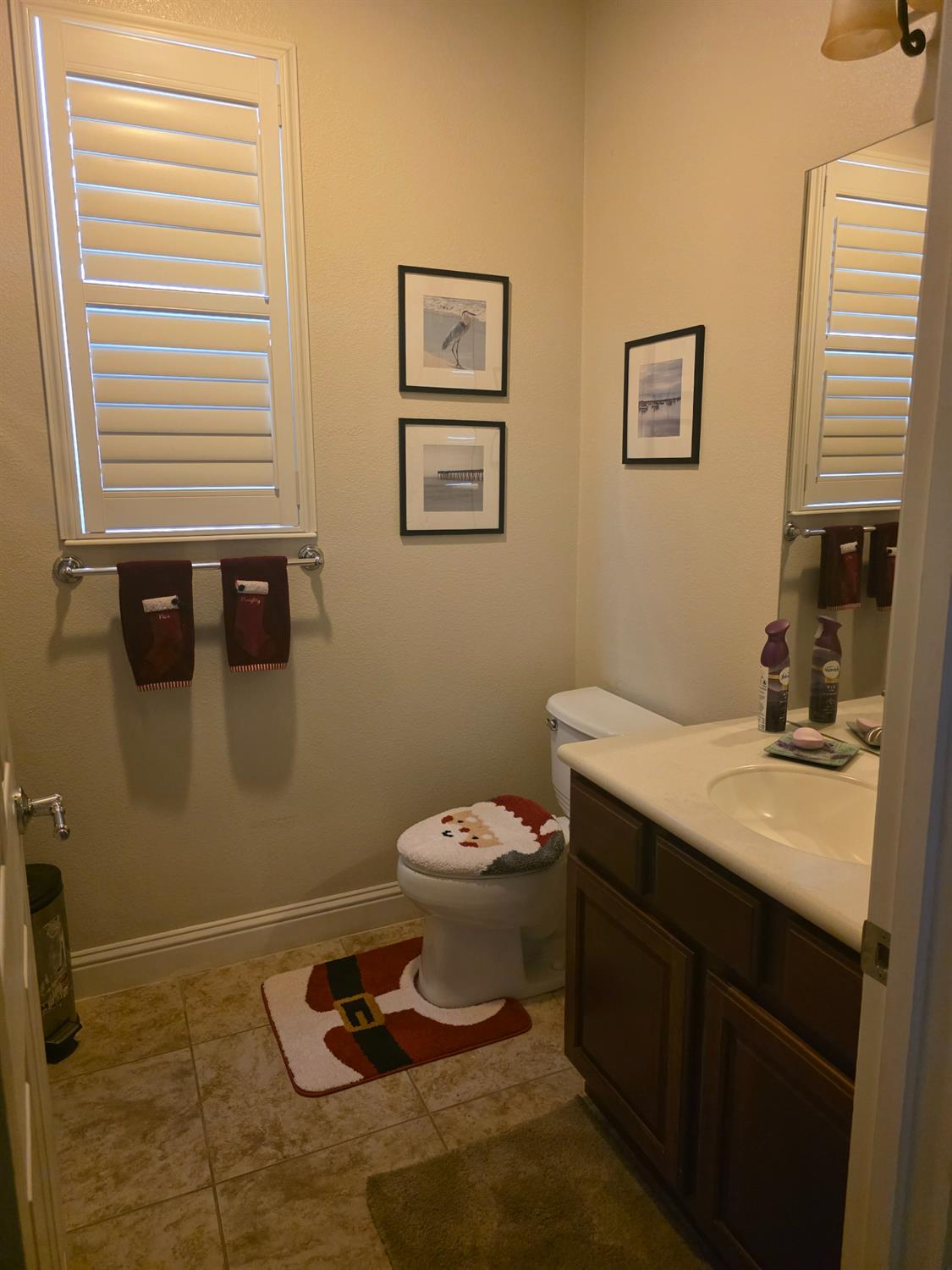 2499 Bellchase Dr, Manteca, CA 95336