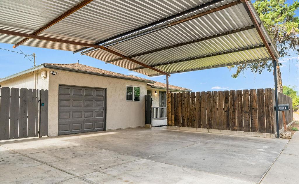 942 W Childs Ave, Merced, CA 95341