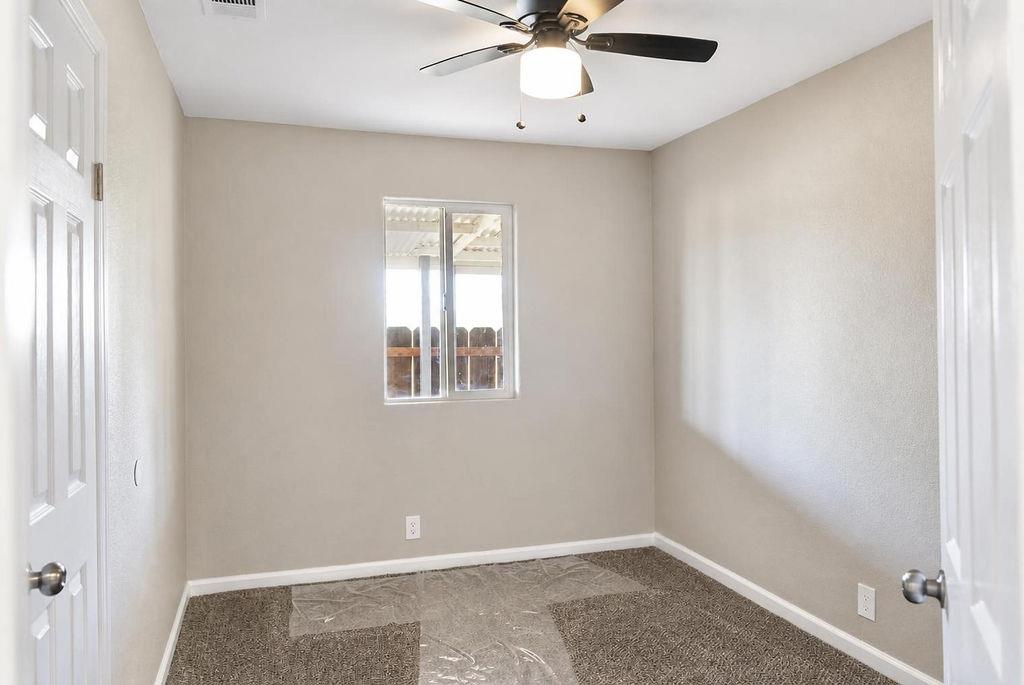 942 W Childs Ave, Merced, CA 95341