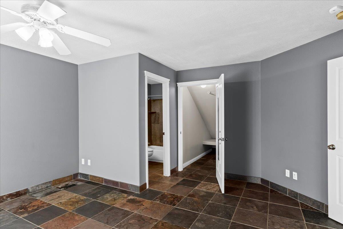 3403 Freitas Ct, Turlock, CA 95382