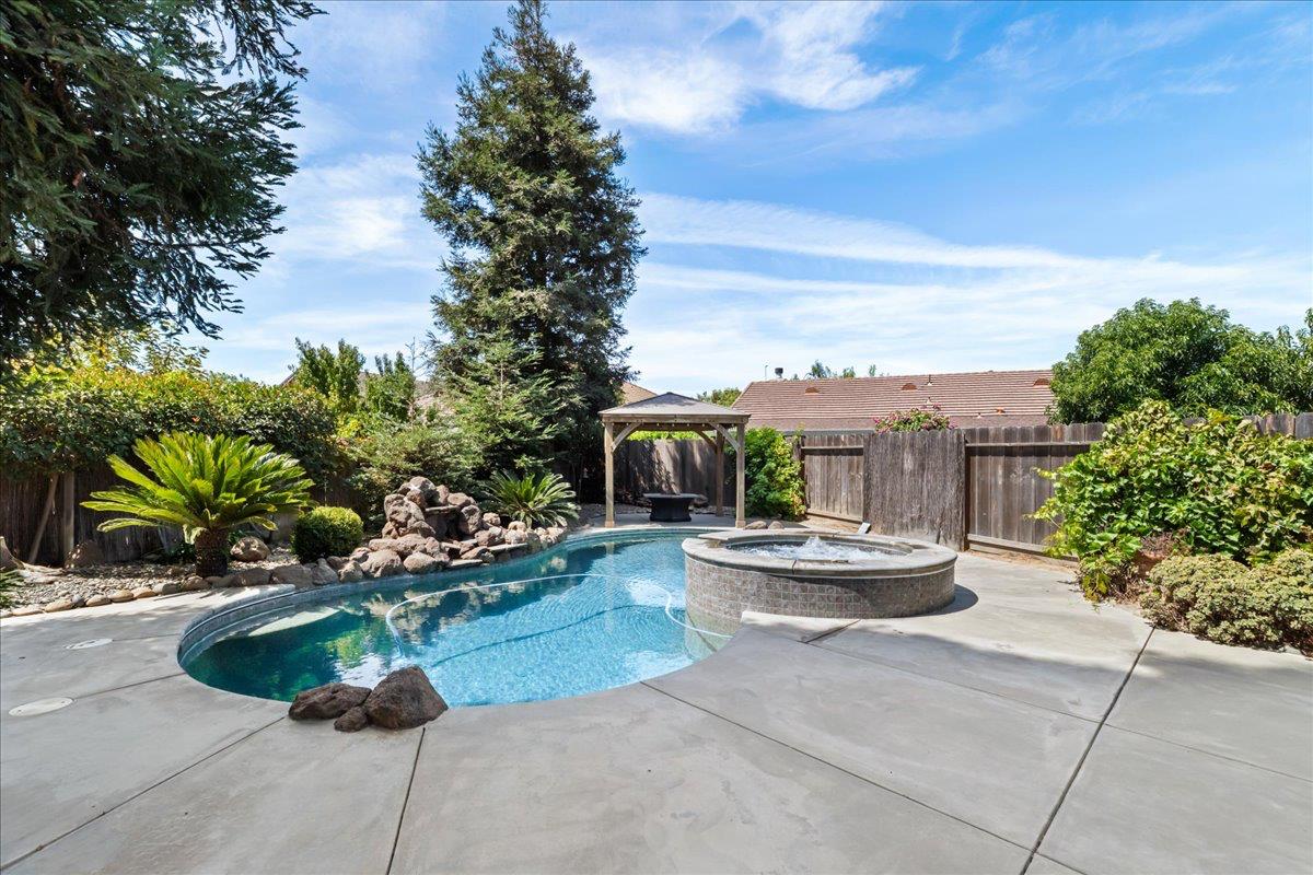 3403 Freitas Ct, Turlock, CA 95382