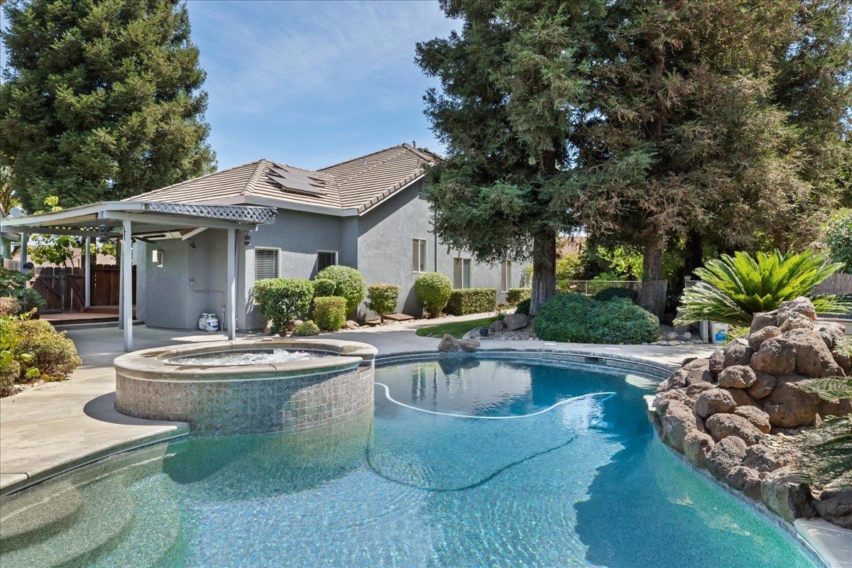 3403 Freitas Ct, Turlock, CA 95382
