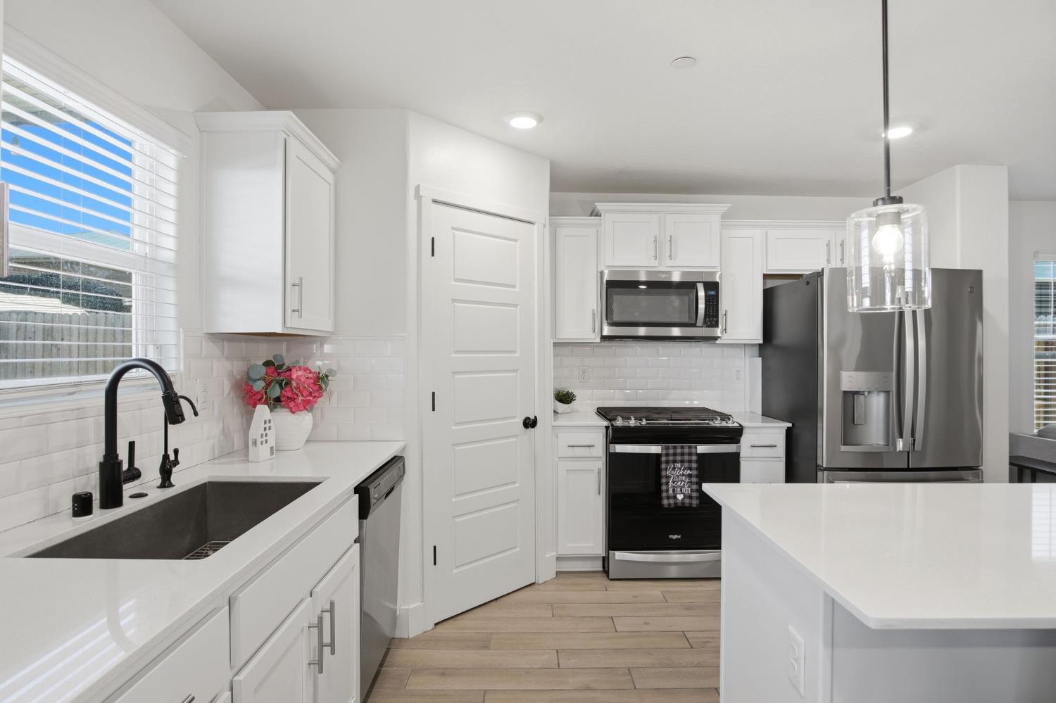 2010 Palazzo Ct, Los Banos, CA 93635