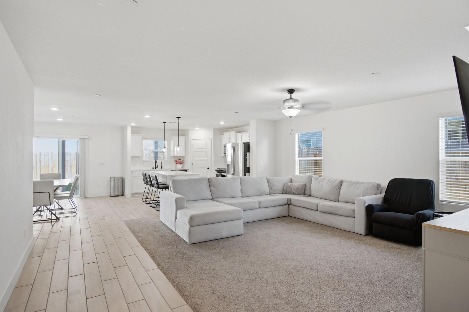 2010 Palazzo Ct, Los Banos, CA 93635