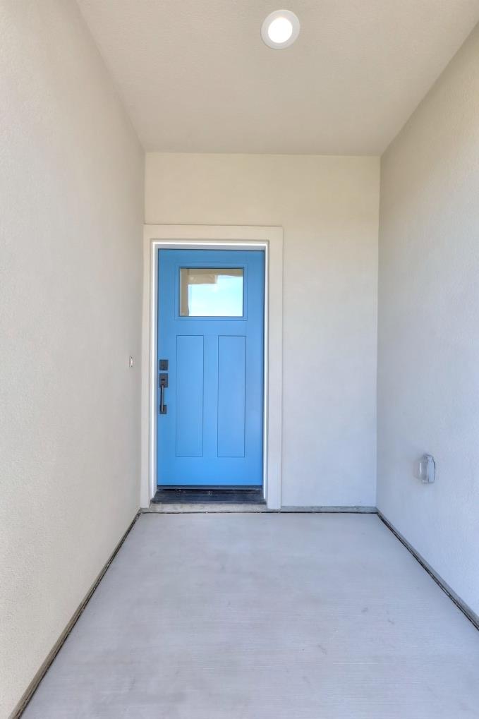 5405 10th St, Keyes, CA 95328