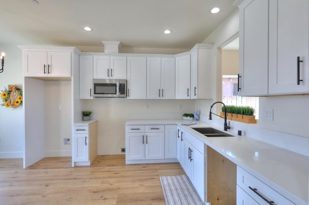 5405 10th St, Keyes, CA 95328