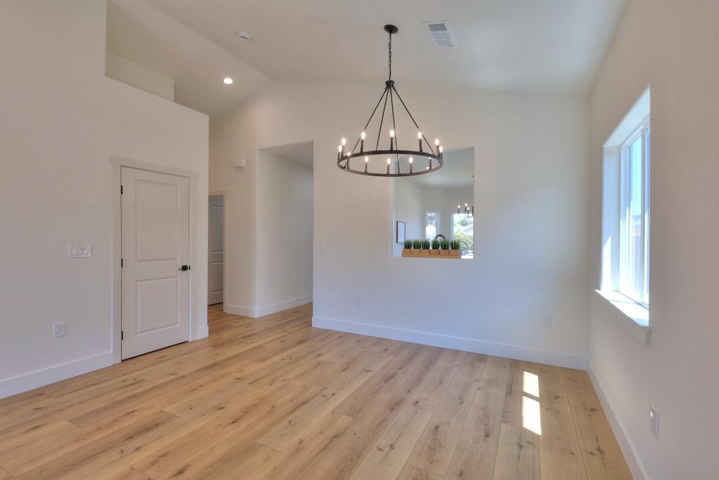 5405 10th St, Keyes, CA 95328