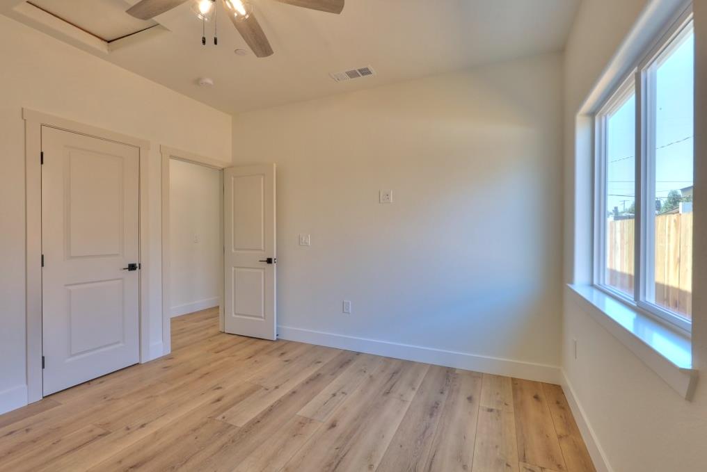 5405 10th St, Keyes, CA 95328