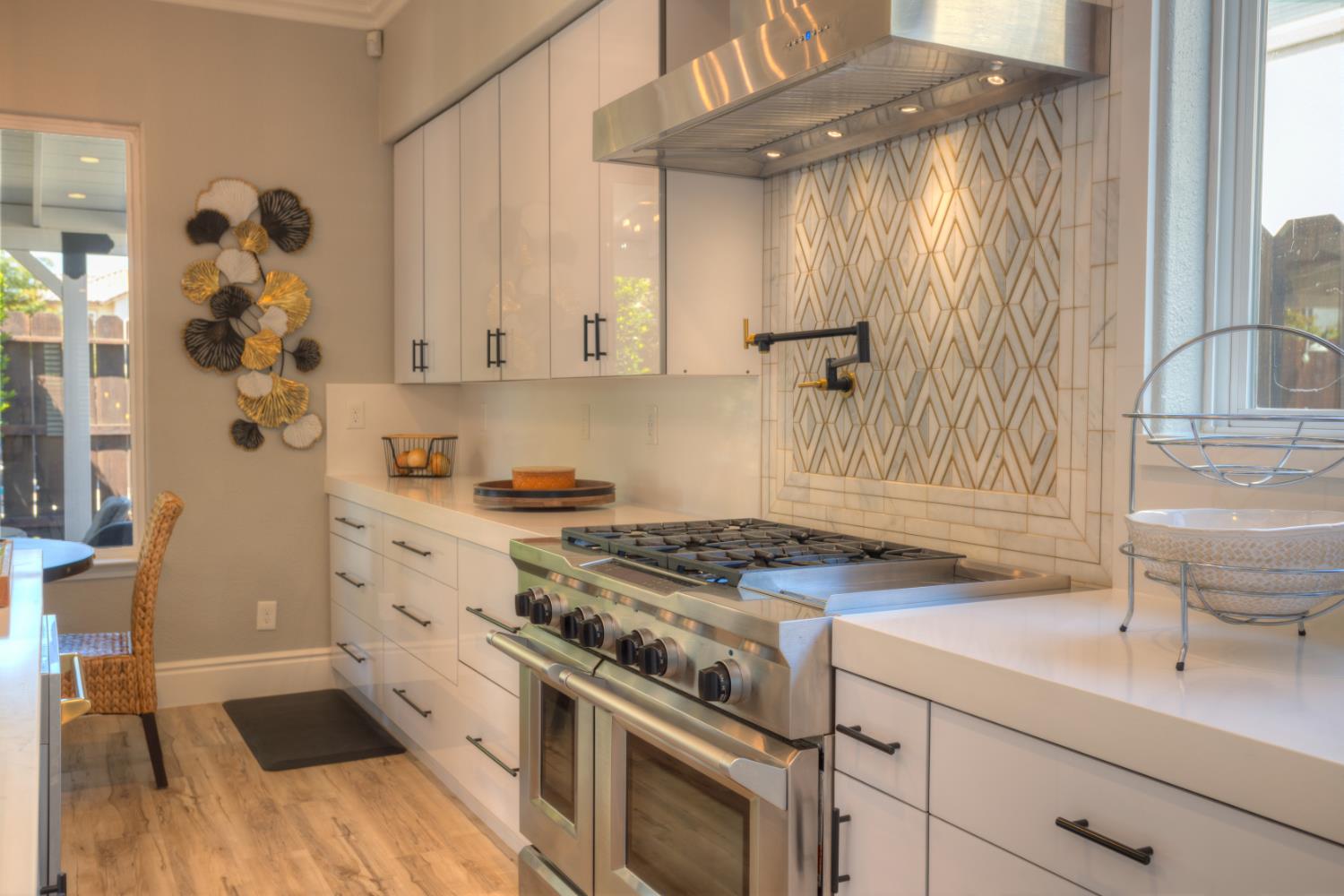 658 Alamo, Oakdale, CA 95361