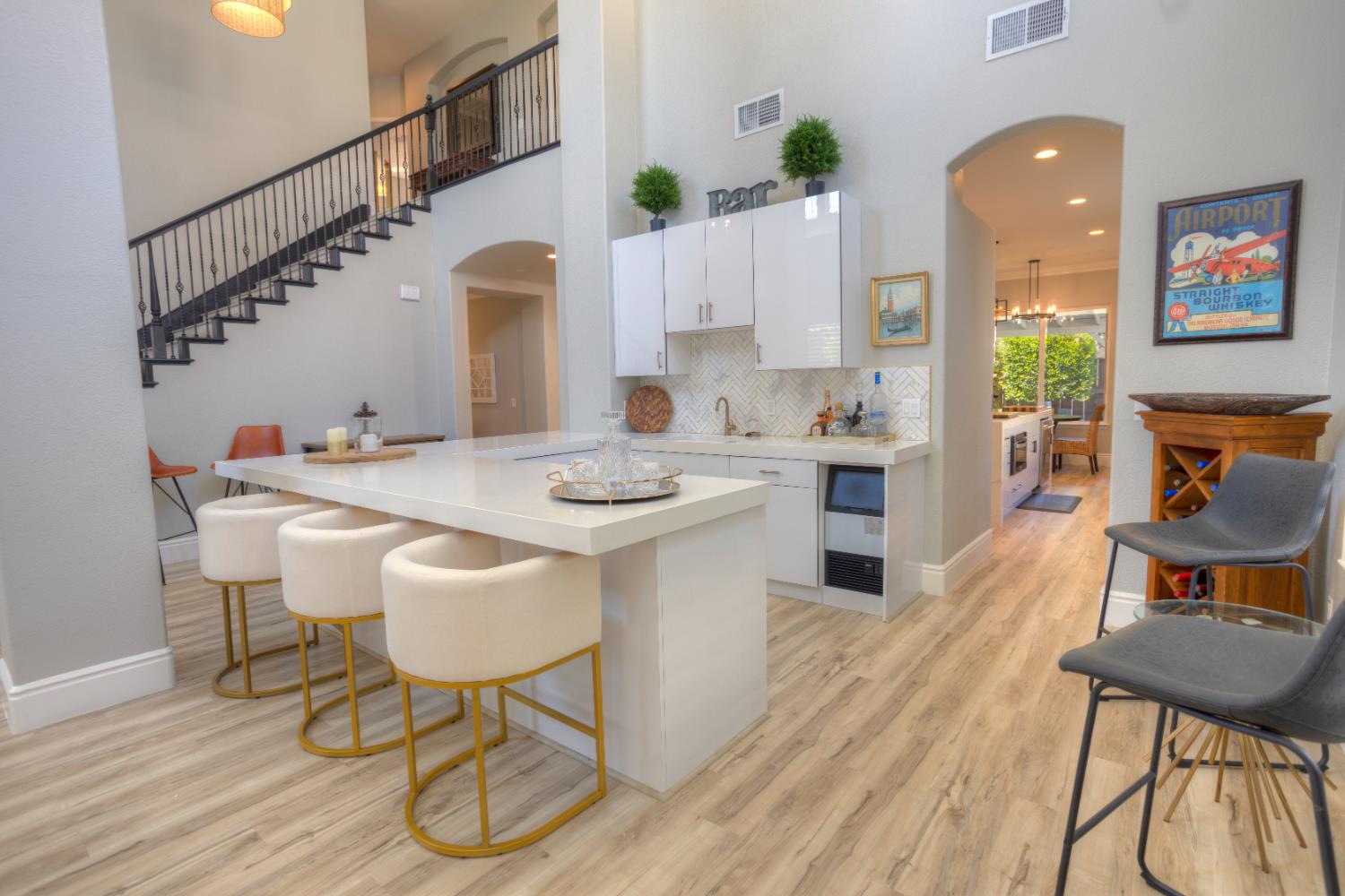 658 Alamo, Oakdale, CA 95361