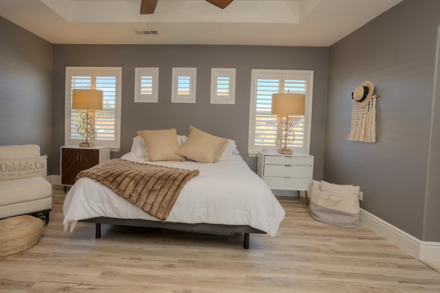 658 Alamo, Oakdale, CA 95361