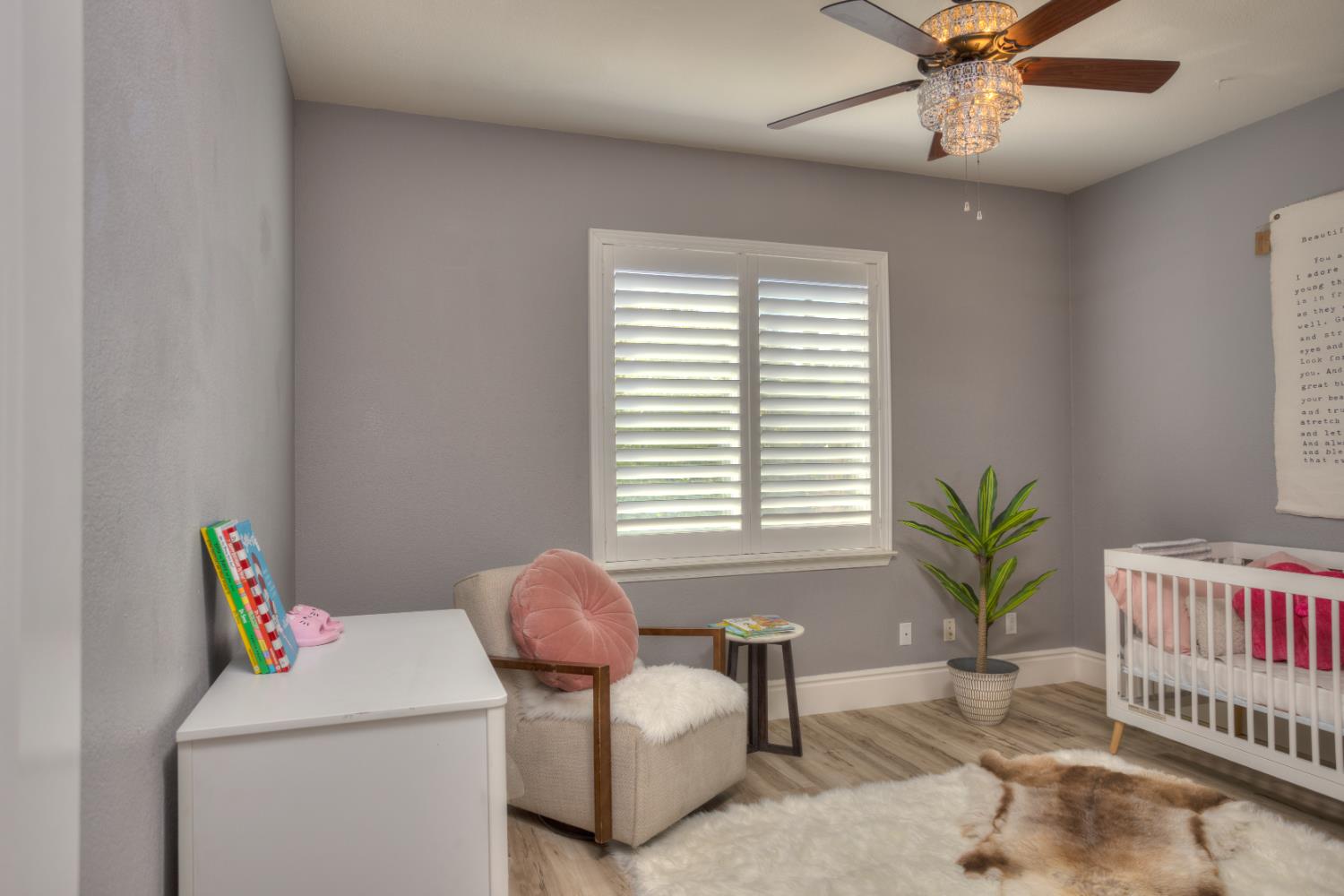 658 Alamo, Oakdale, CA 95361